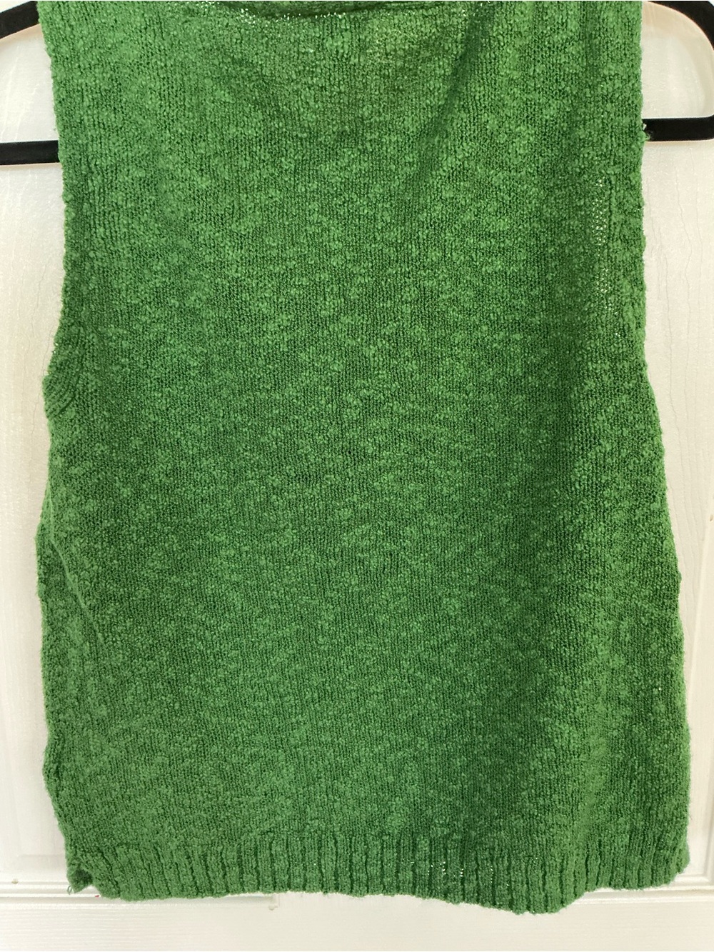 J. Crew Factory Kelly Green V-Neck Sleeveless Knit Shell - Picture 3 of 5